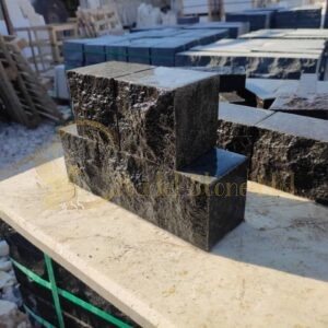 Basalt Black Cobbles. These cobblestone veneer stone with split face finish on the top and sawn finish from the other sizes. Depp black color. They are popular option to paving supplies near me in Phoenix, Arizona.