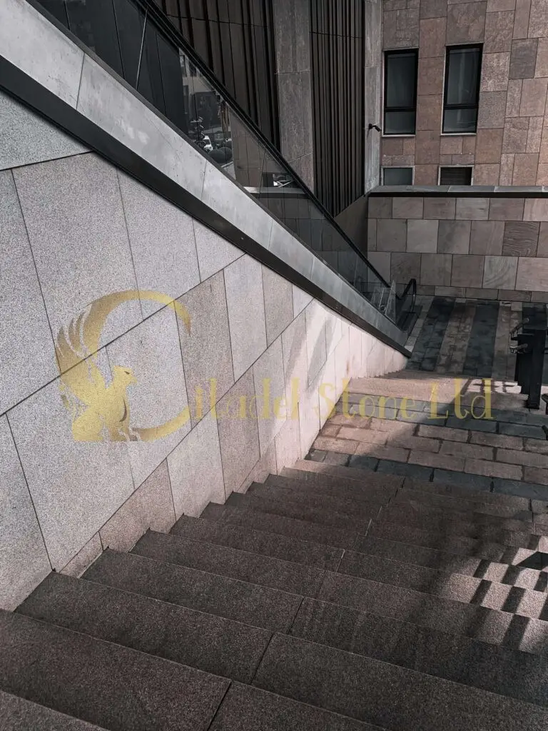 Granite slab yards in Arizona with delivery across the US.