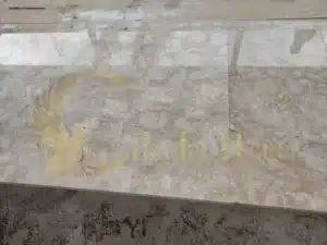 Installing limestone pavers