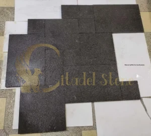 Manual splitter for basalt pavers