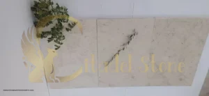 This image emphasizes the easy maintenance of the stone.