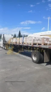 This image illustrates the "supplier" and logistical efficiency in the region.