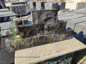 Close-up mortar joint vs polymeric joint in herringbone field