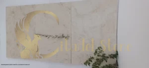 This image highlights granite's resilience in the desert climate's outdoor applications.