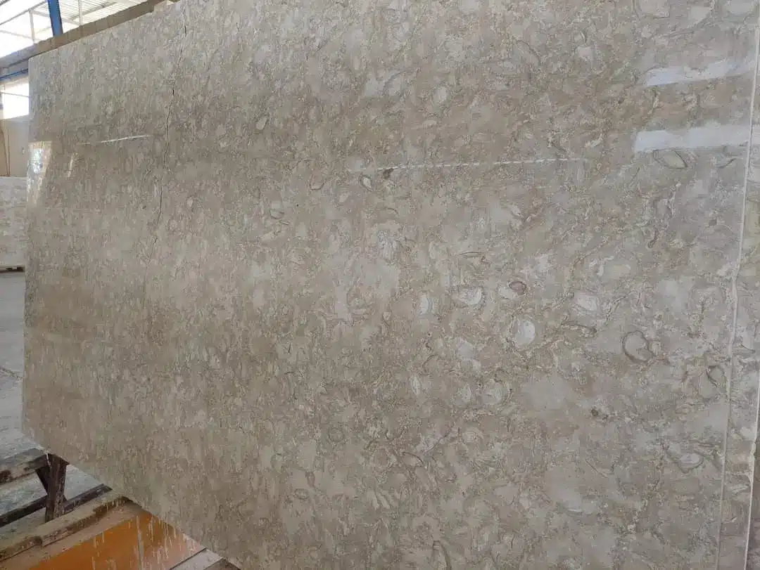 Close-up detail of gauged vs ungauged stone showing texture variation for Tempe.