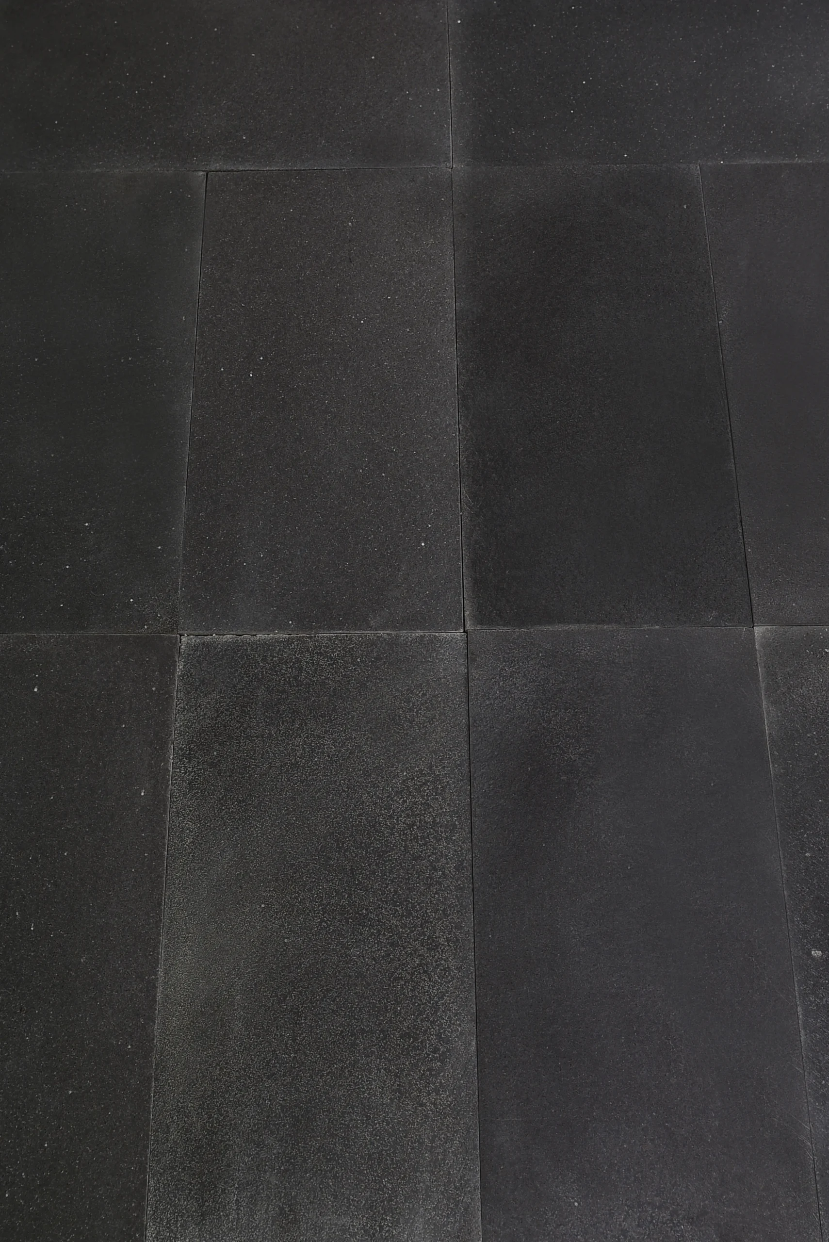Honed Stone Finish: Polished vs Honed vs Flamed